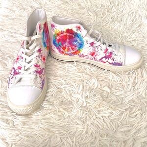 Retro Hippie 70’s Inspired Peace Sign High Top Sneakers Size 7.5